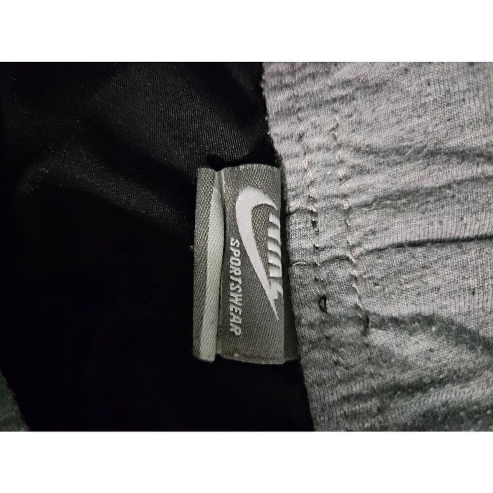Nike activewear pants. Size M. - Picture 5 of 7